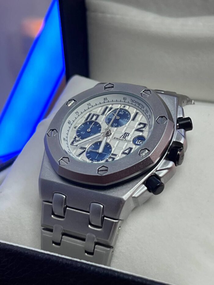 AP Royal Oak Offshore Safari  steal & blue - Image 1