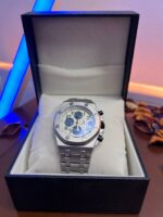 AP Royal Oak Offshore Safari  steal & blue - Image 3